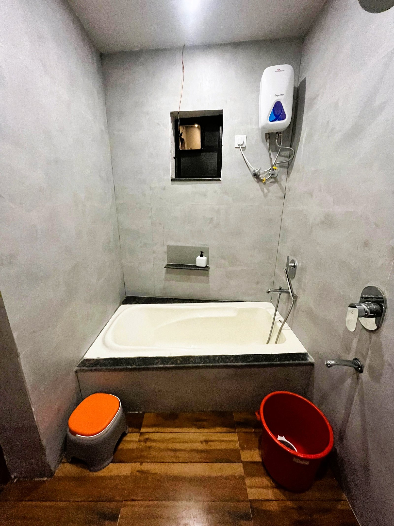 Bathroom at The Iconic by Pinakin, photo 2