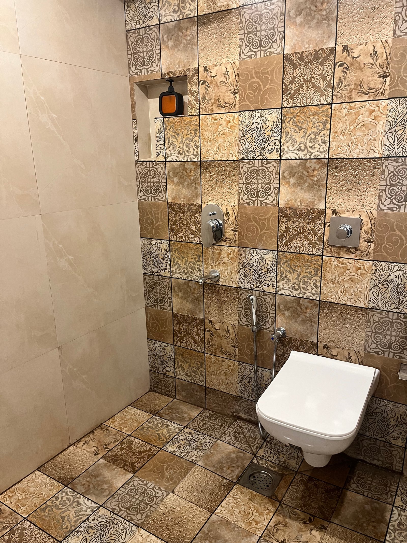 Bathroom at The Paradise by Pinakin, photo 1